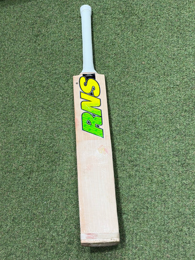 Used RNS Custom Pro Cricket Bat (2lb 9oz)