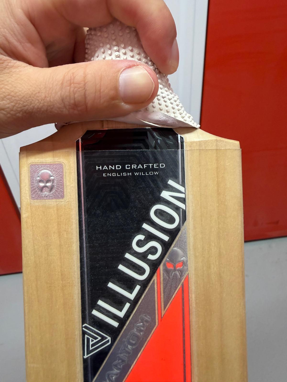 Phantom Illusion Made By Keeley Cricket Bat (2lb 12oz)