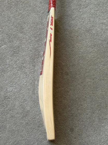 MRF Genius Legacy Cricket Bat (2lb 7oz)