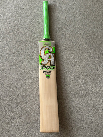 CA Pro 15k Cricket Bat (2lb 9oz)