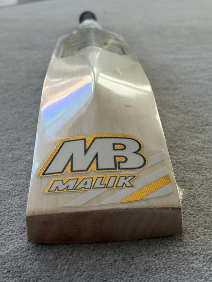 MB Malik UMZ Players Laminate (Double Wood) Cricket Bat (2lb 9oz)