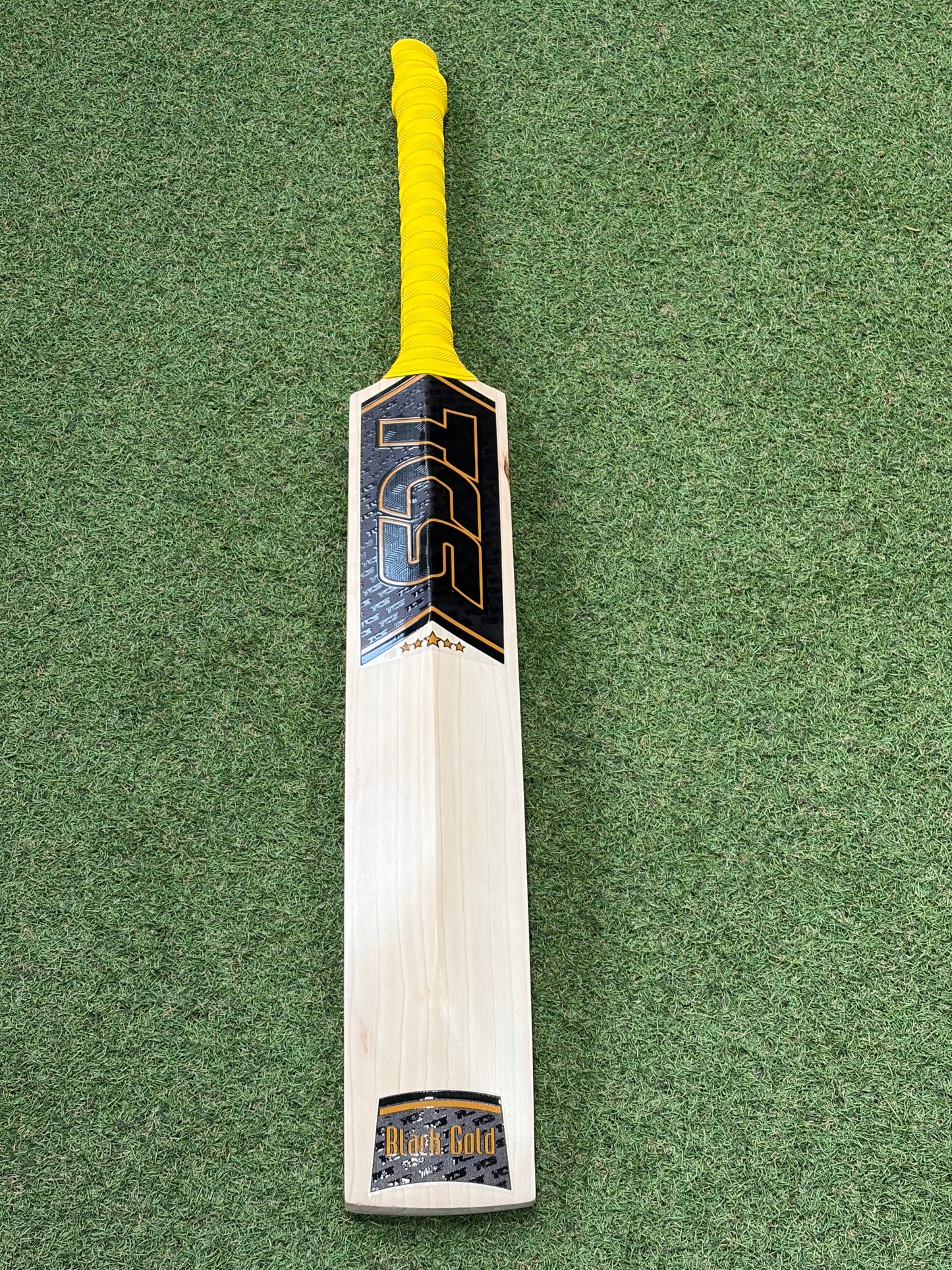 TCS Black Gold Cricket Bat (2lb 10oz)
