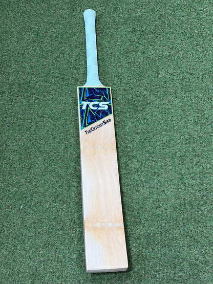 TCS Camo Edition Butterfly Cricket Bat (2lb 9oz)