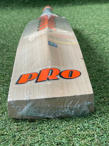 Protos Derecho Cricket Bat (2lb 9oz)