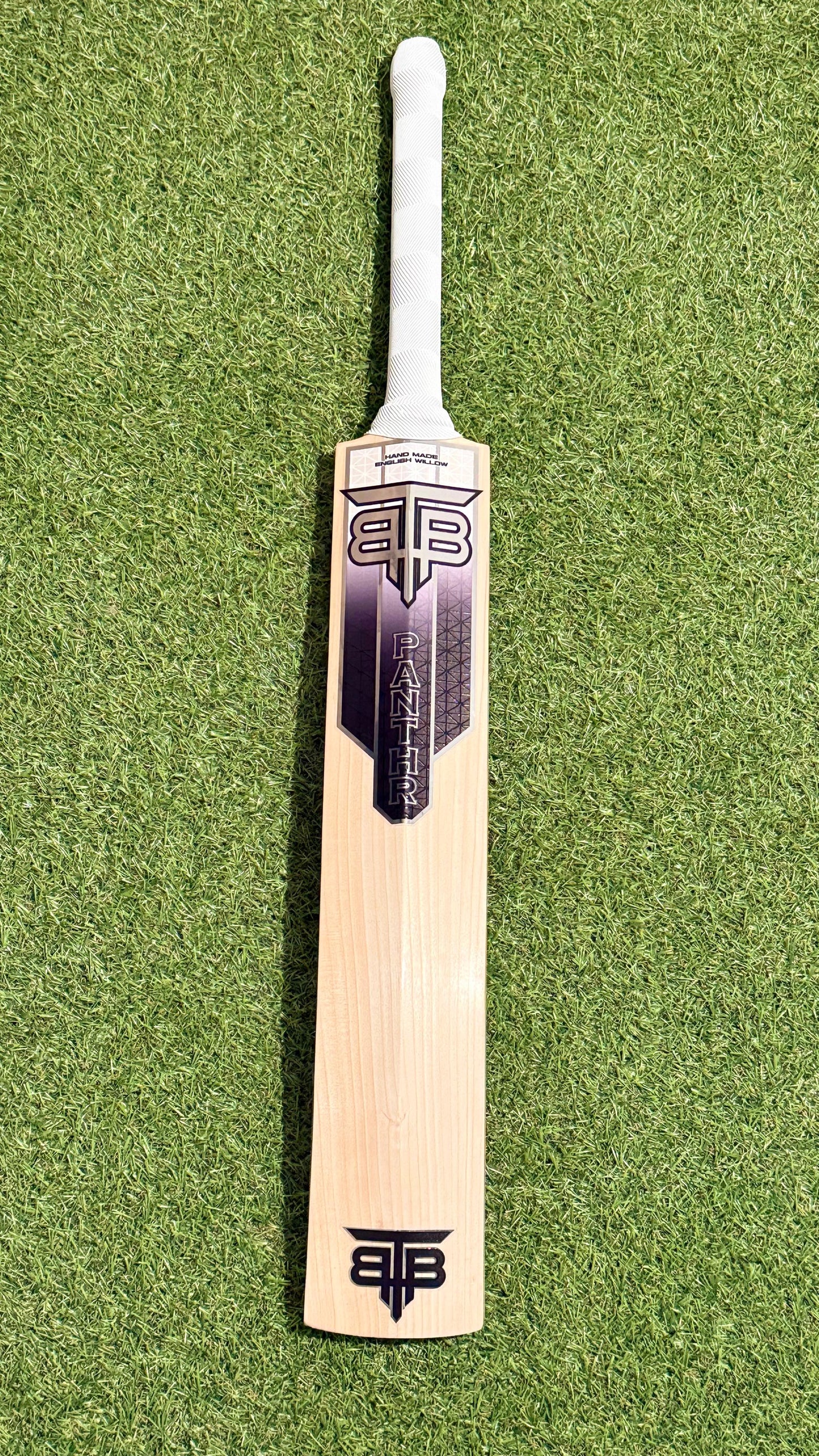 TBB Panthr Players Cricket Bat (2lb 9oz)