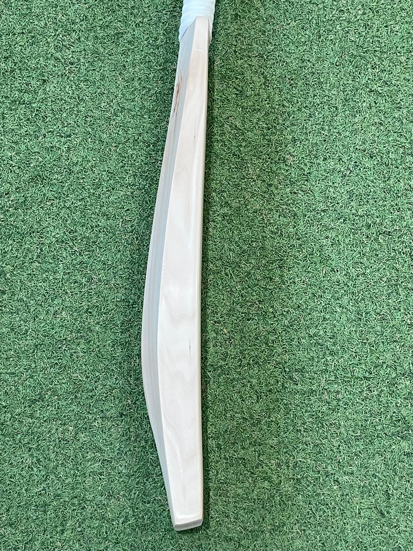 MIDS Plain Cricket Bat (2lb 7oz)