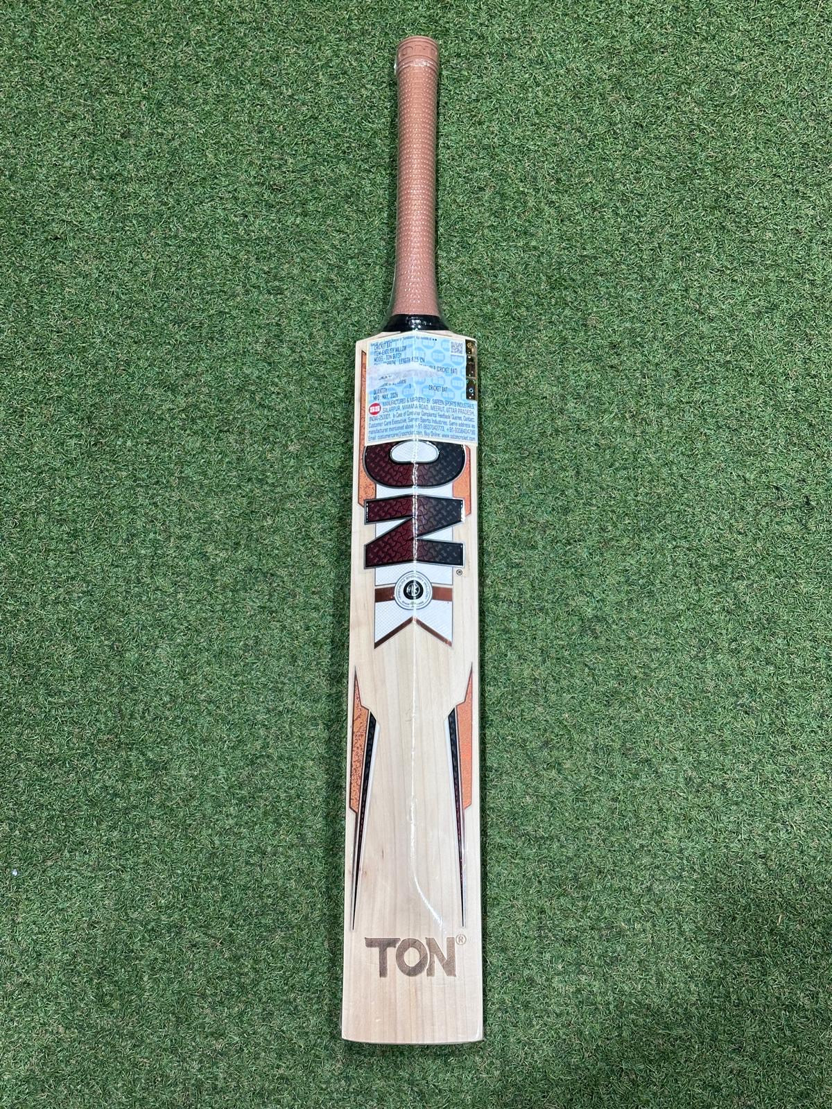 Ton Gutsy Harrow Junior Cricket Bat (2lb 5oz)
