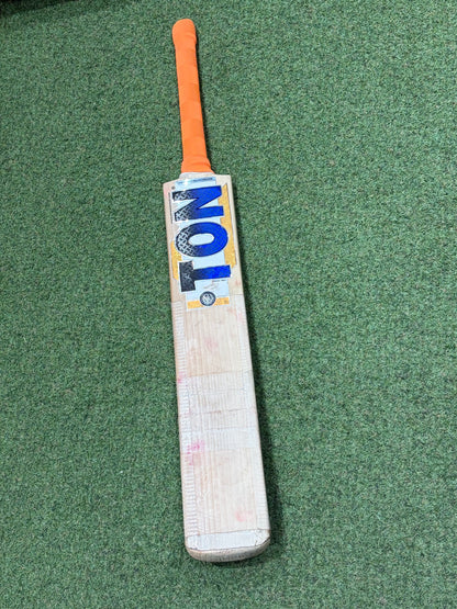 Used SS Ton MS Dhoni Players Cricket Bat (2lb 8oz)