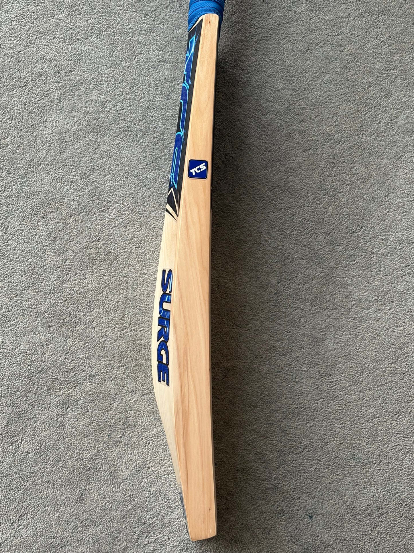 TCS Surge Cricket Bat (2lb 6oz)