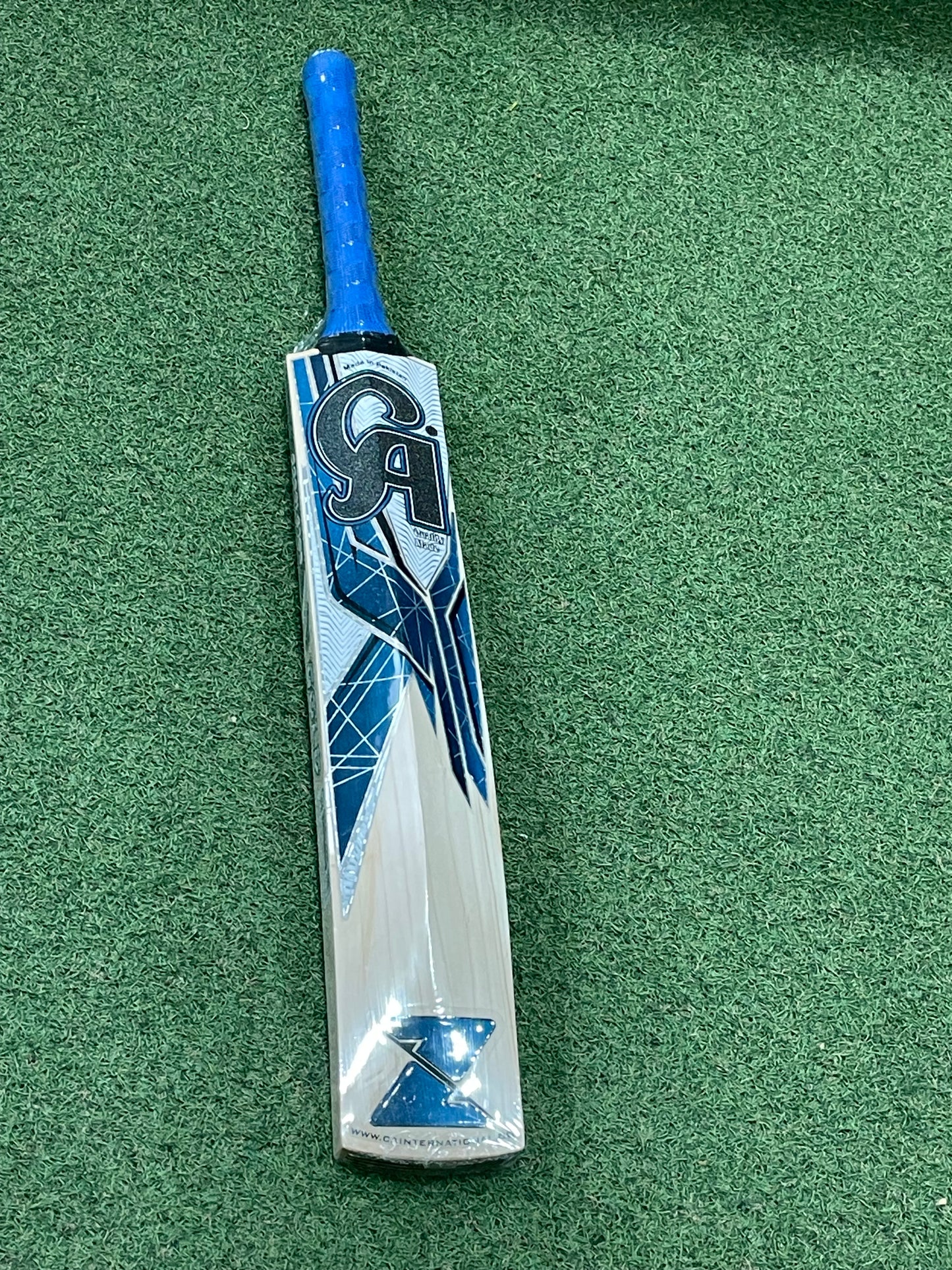 CA Gold 10000 Long Blade Cricket Bat (2lb 8oz)