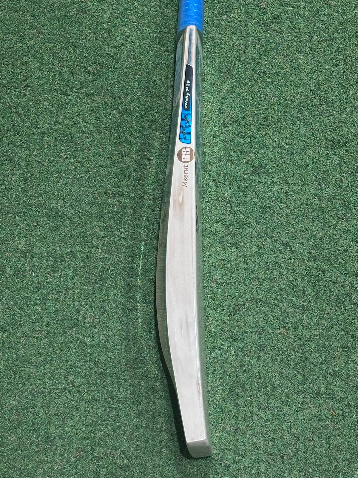 SS Ton Gama Players Nicholas Pooran Cricket Bat (2lb 8oz)