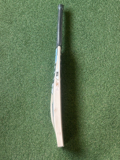 Ton Silver Edition Cricket Bat (2lb 9oz)