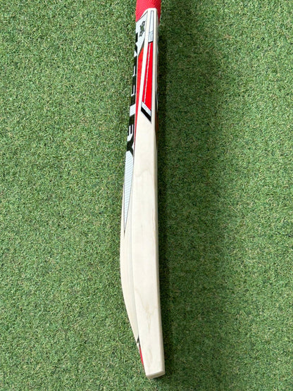 Keeley Worx 074 Grade 1 Cricket Bat (2lb 10oz)