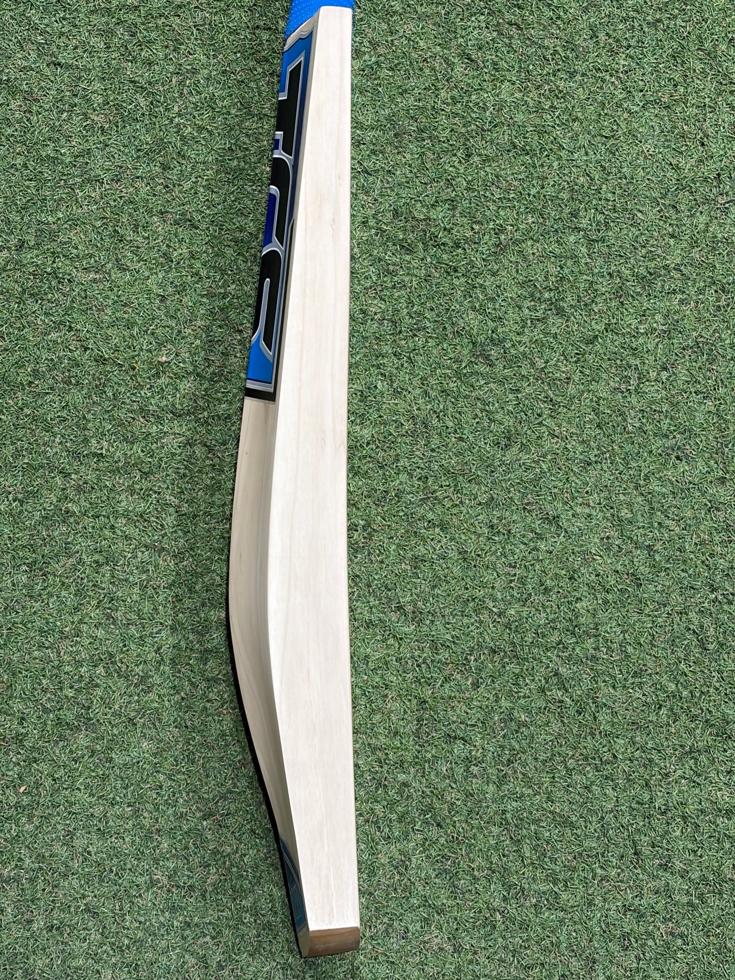 TCS Icon Short Blade Long Handle Cricket Bat (2lb 11oz)