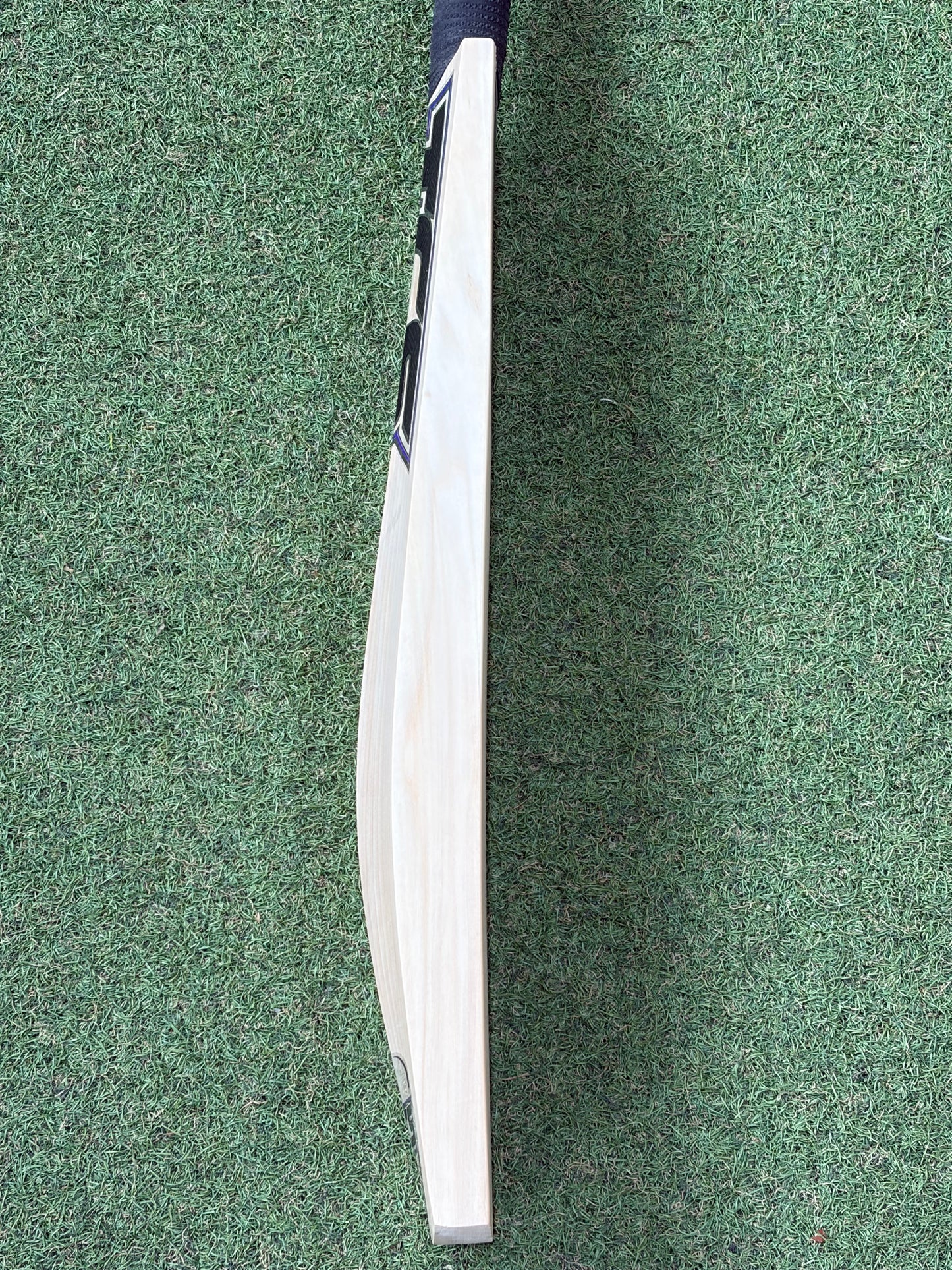 TCS Special Edition Cricket Bat (2lb 10oz)