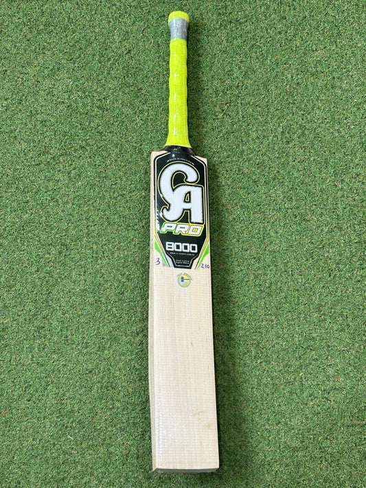 CA Pro 8000 Cricket Bat (2lb 10oz)