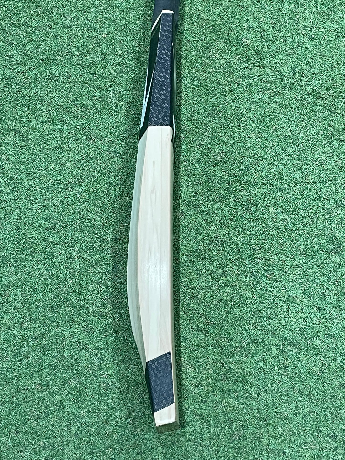 MIDS Special Edition 5 Star Laminate (Double Wood) Cricket Bat (2lb 9oz)