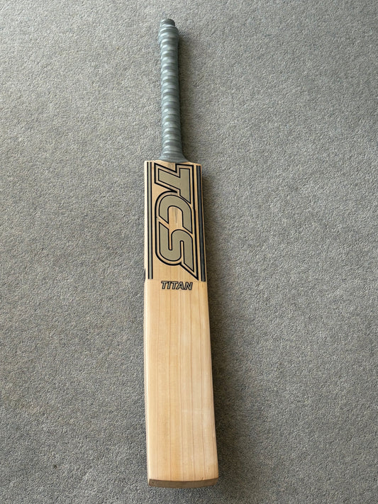 TCS Titan Cricket Bat (2lb 8oz)