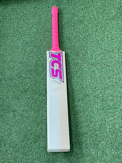 TCS Classic Cricket Bat (2lb 8oz)