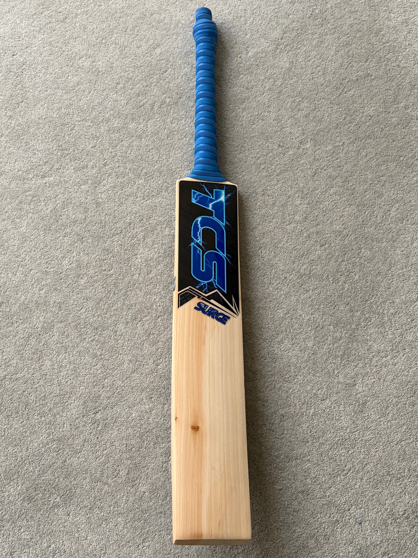 TCS Surge Cricket Bat (2lb 6oz)