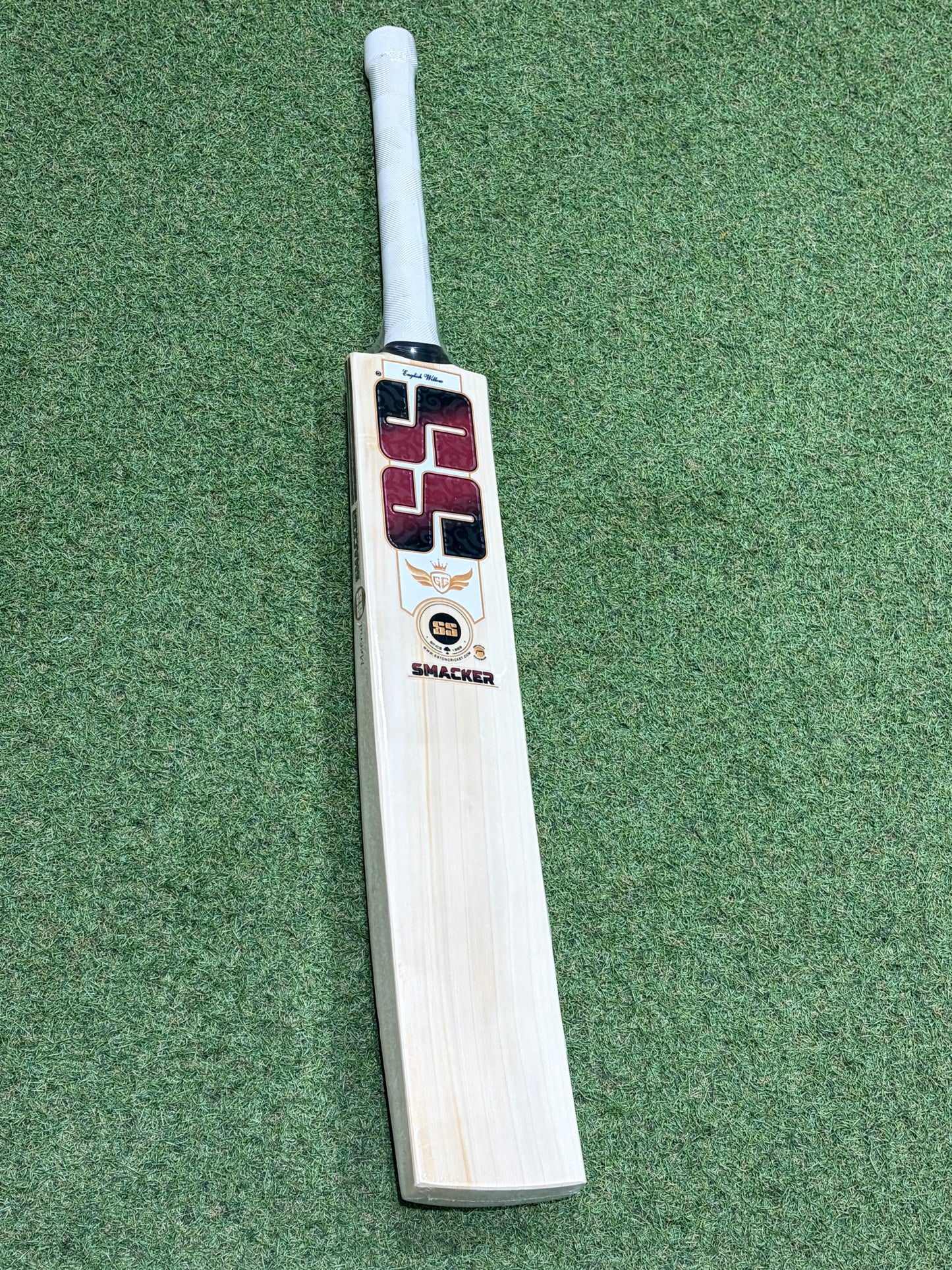 SS Smacker Harrow Junior Cricket Bat (2lb 5oz)