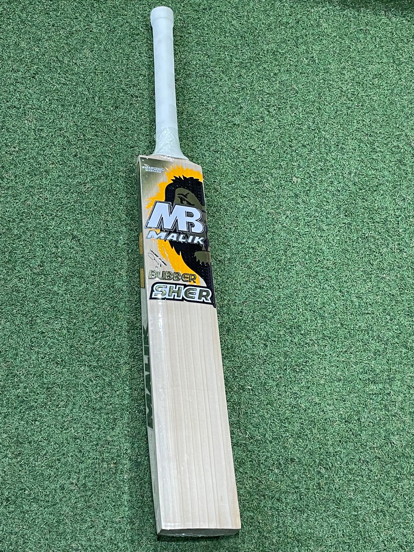 MB Malik Bubber Sher Laminate (Double Wood) Cricket Bat (2lb 10oz)