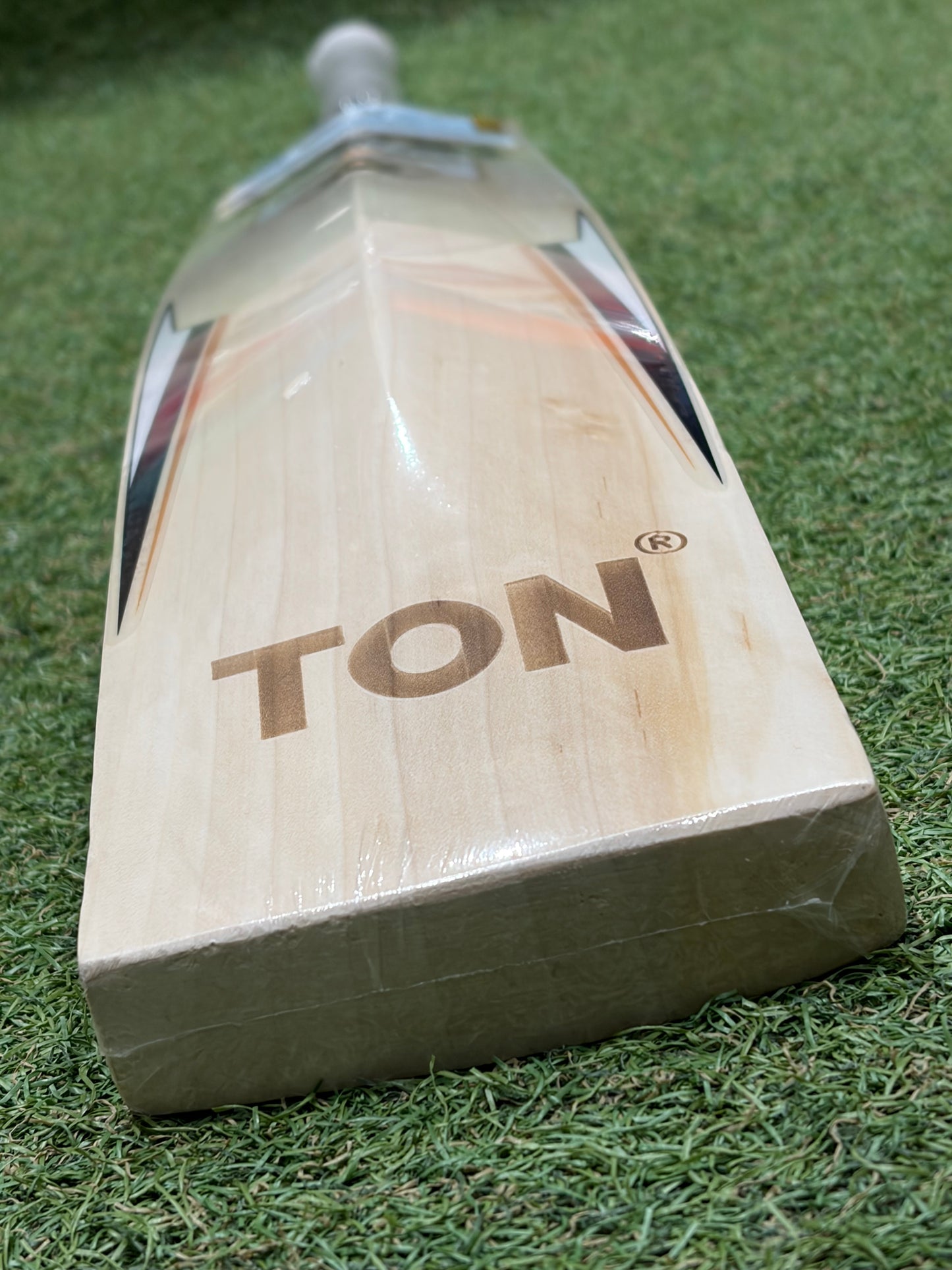 SS Smacker Harrow Junior Cricket Bat (2lb 5oz)