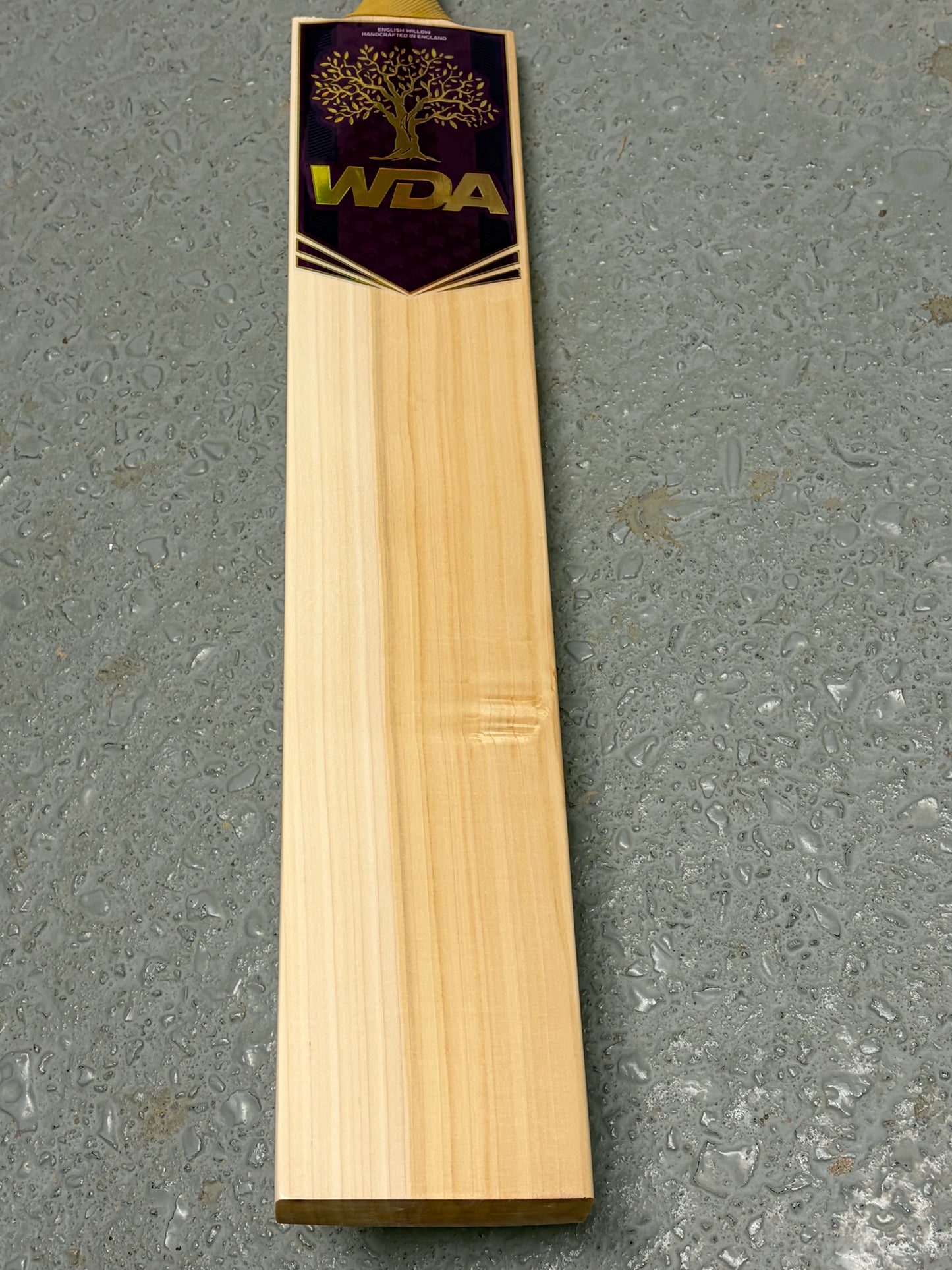WDA Grade 1 Blue Willow Cricket Bat (2lb 10oz)