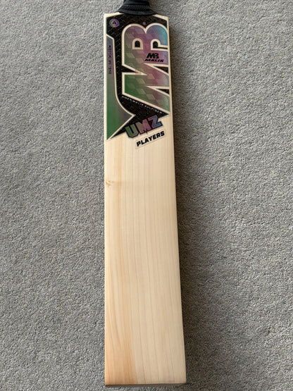 MB Malik UMZ Players Cricket Bat (2lb 10oz)