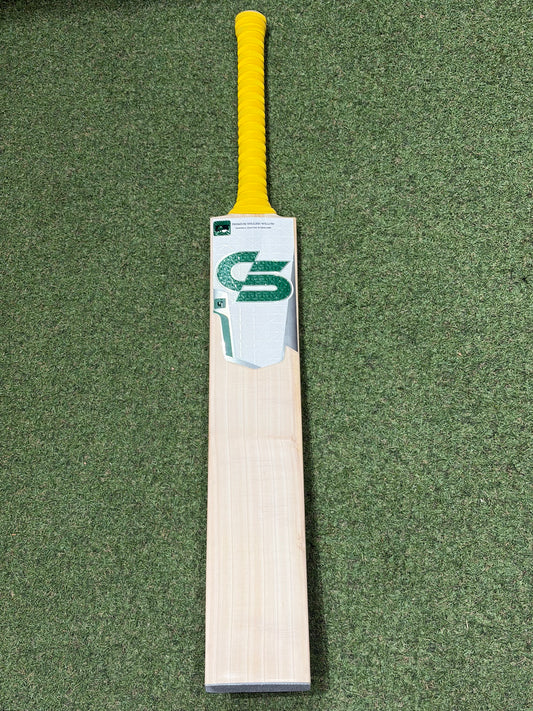 Cricket Station Saim Ayub 7 Star Cricket Bat (2lb 11oz)