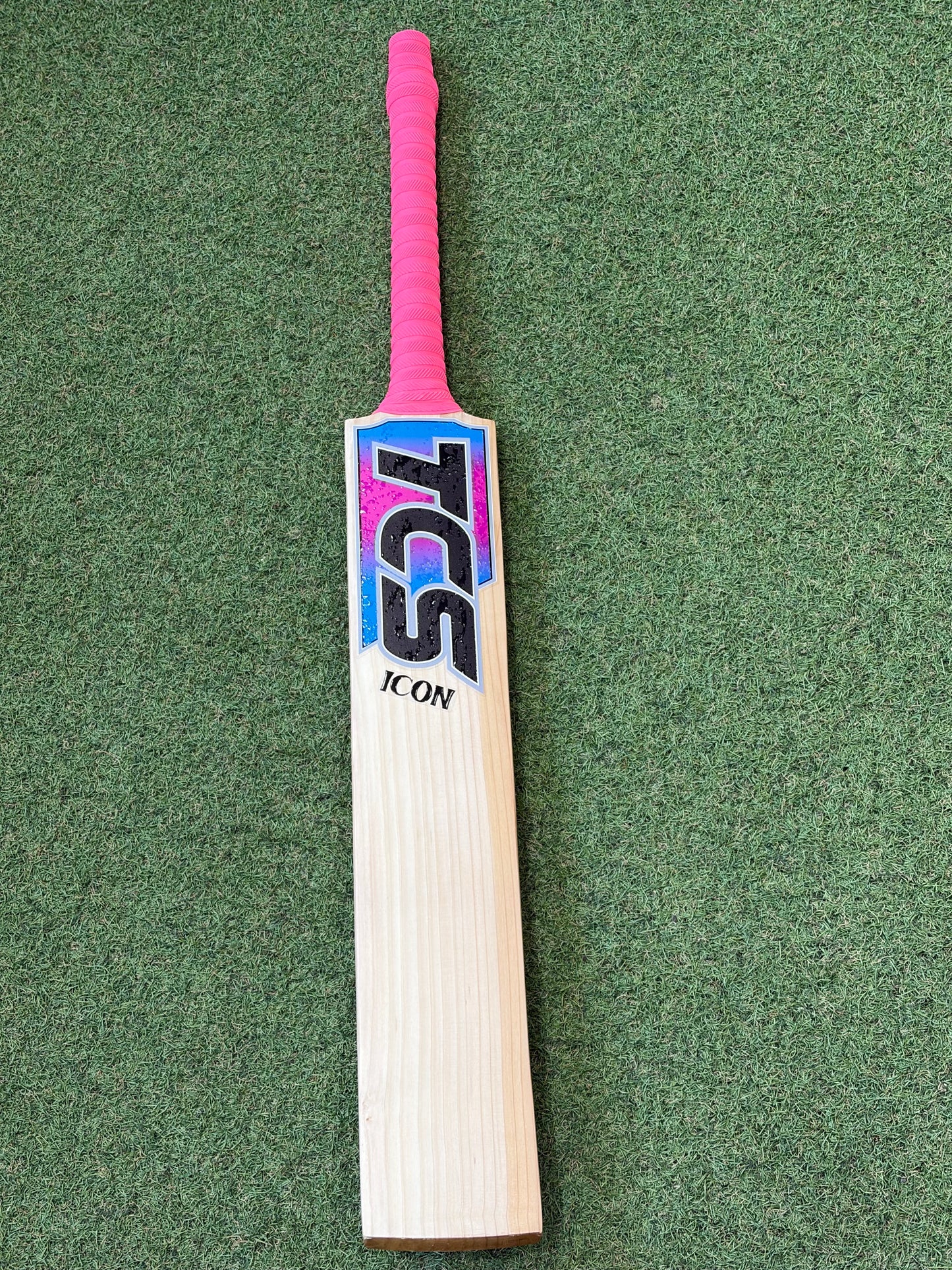 TCS Icon Pink Cricket Bat (2lb 11oz)