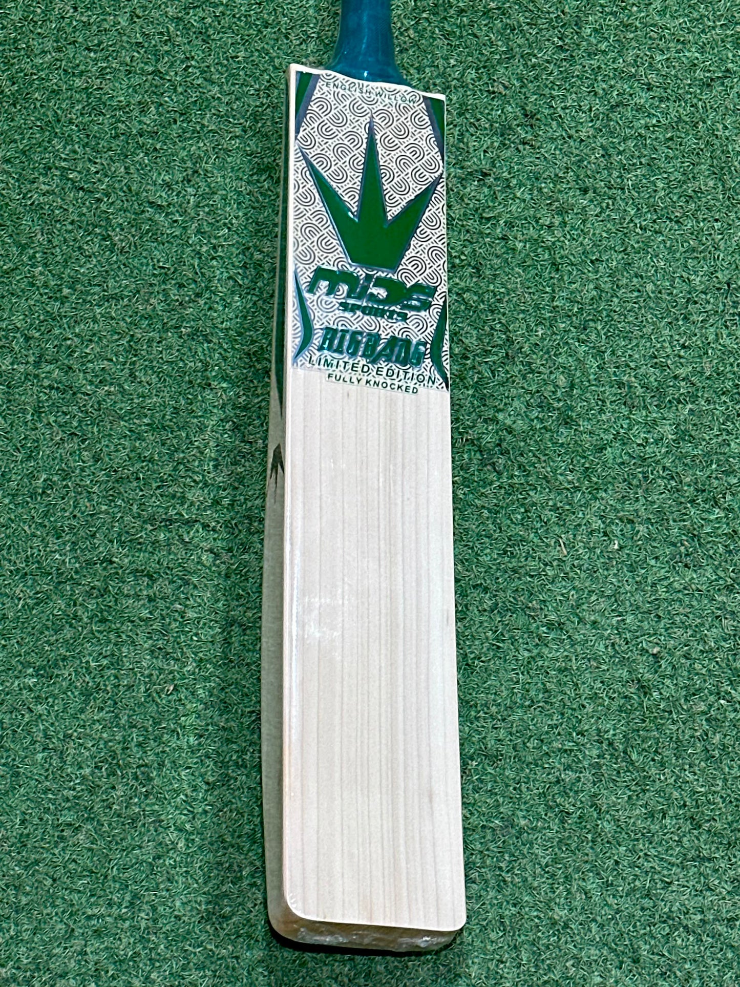 MIDS Big Bang Limited Edition Laminate (Double Wood) Cricket Bat (2lb 10oz)