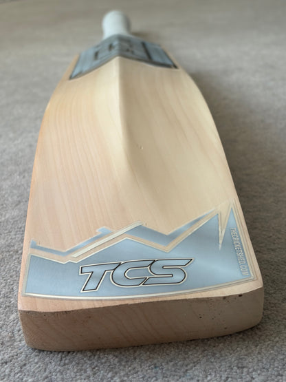 TCS Diamond 5 Star Cricket Bat (2lb 10oz)