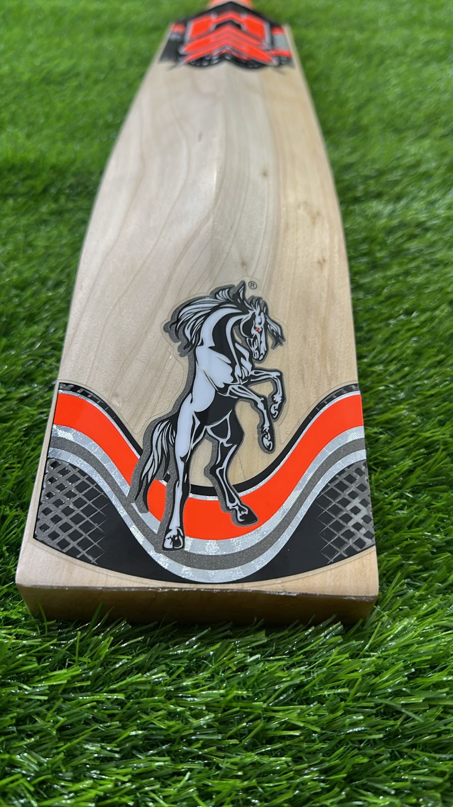 HS 96 Cricket Bat (2lb 10oz)