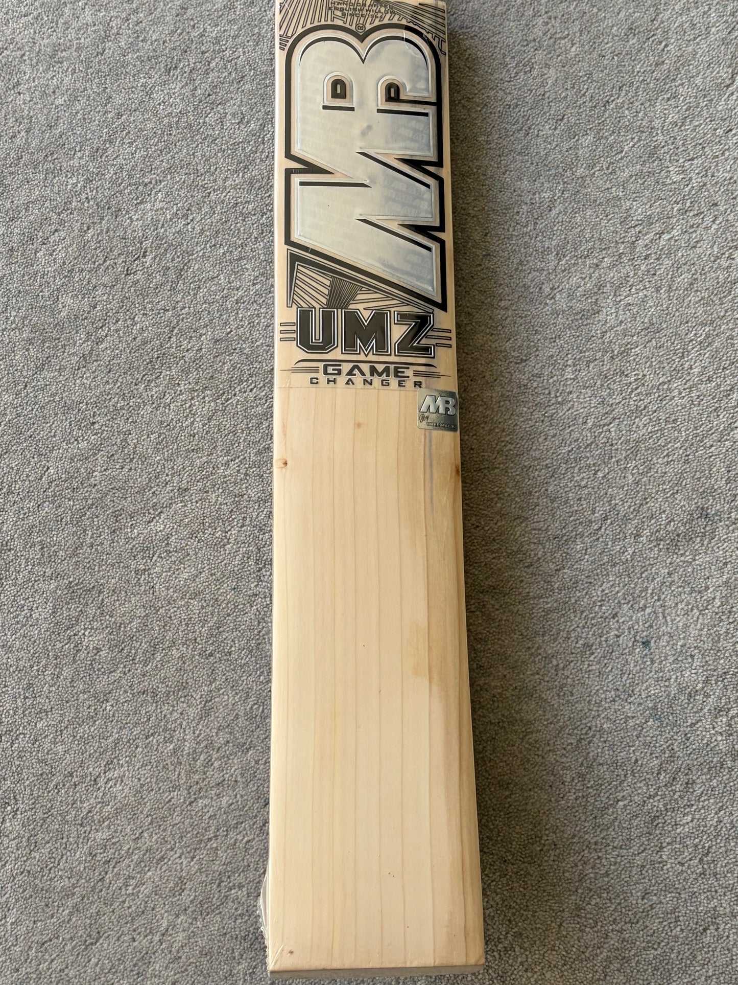 MB Malik Game Changer Players Cricket Bat (2lb 8oz)