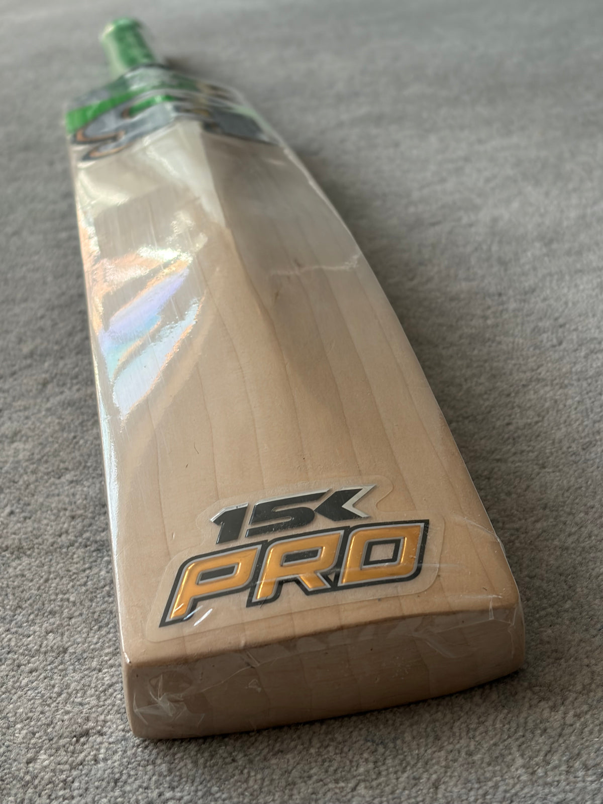 CA Pro 15k Cricket Bat (2lb 9oz)