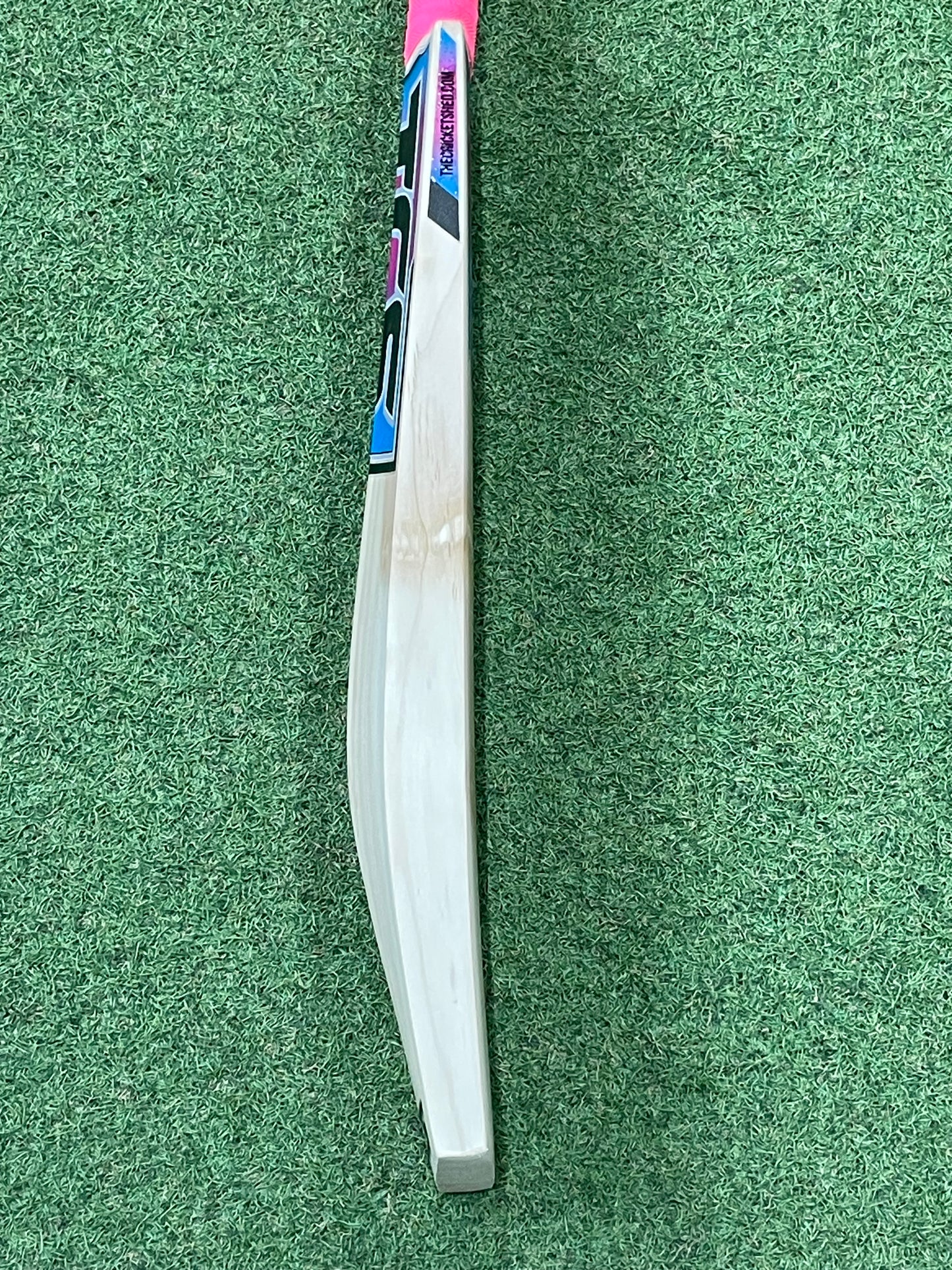 TCS Elite Edition Butterfly Cricket Bat (2lb 6oz)