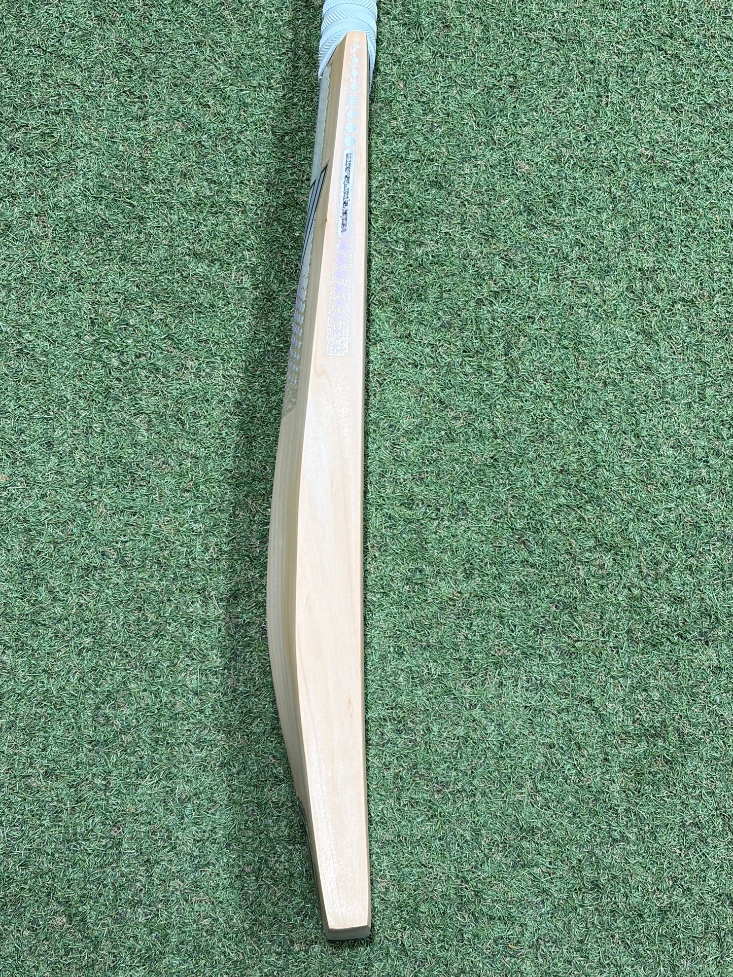 Vader Sports Silver Edition Cricket Bat (2lb 10oz)