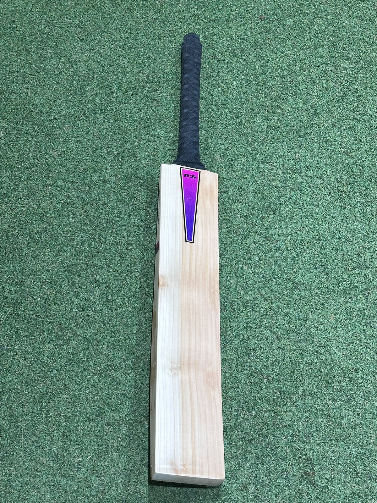 TCS Vibe Butterfly Cricket Bat (2lb 10oz)