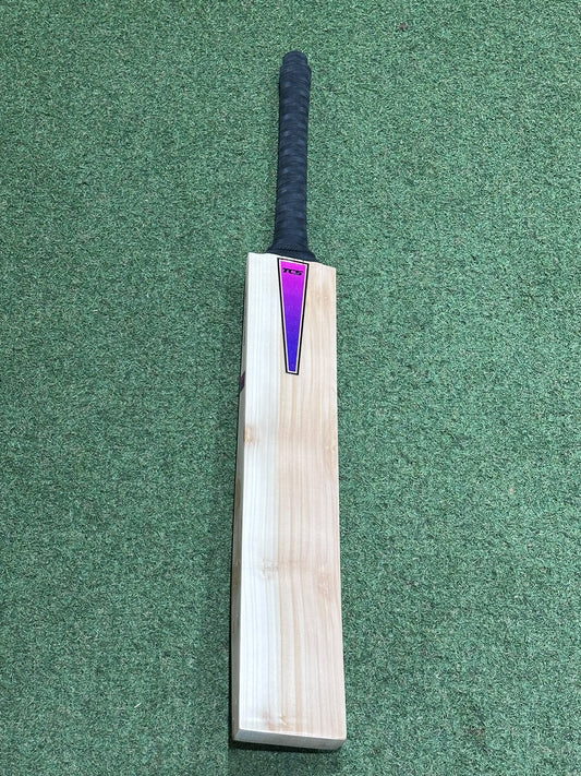 TCS Vibe Butterfly Cricket Bat (2lb 10oz)