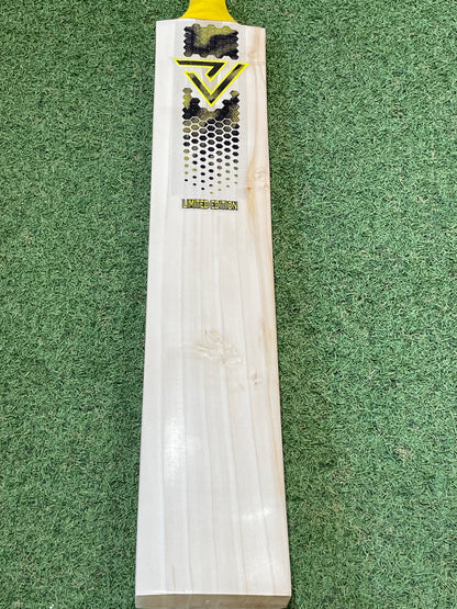 Vader Sports Limited Edition Cricket Bat (2lb 9oz)