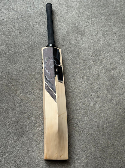 CA Pro Blackout Cricket Bat (2lb 8oz)