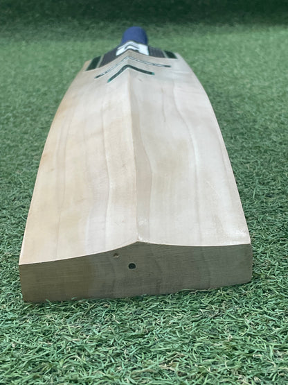 TCS Black Edition Cricket Bat (2lb 10oz)