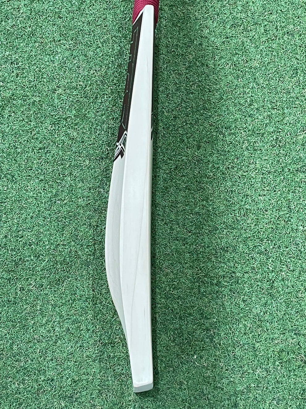Ruby Bats TCS Ruby Player Cricket Bat (2lb 8oz) – TheCricketShed