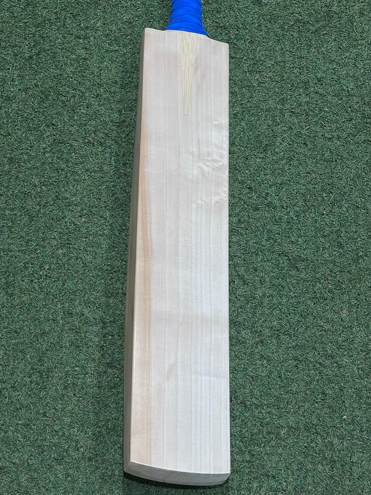 Plain UK Made Short Blade Long Handle Cricket Bat (2lb 11oz)