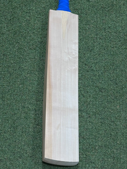 Plain UK Made Short Blade Long Handle Cricket Bat (2lb 11oz)