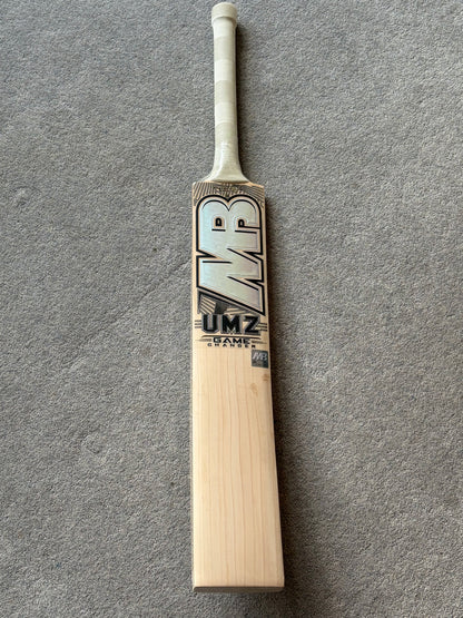 MB Malik Game Changer Players Cricket Bat (2lb 9oz)