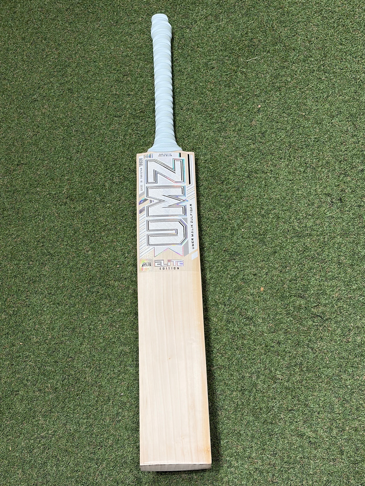 MB Malik Elite Edition Cricket Bat (2lb 9oz)