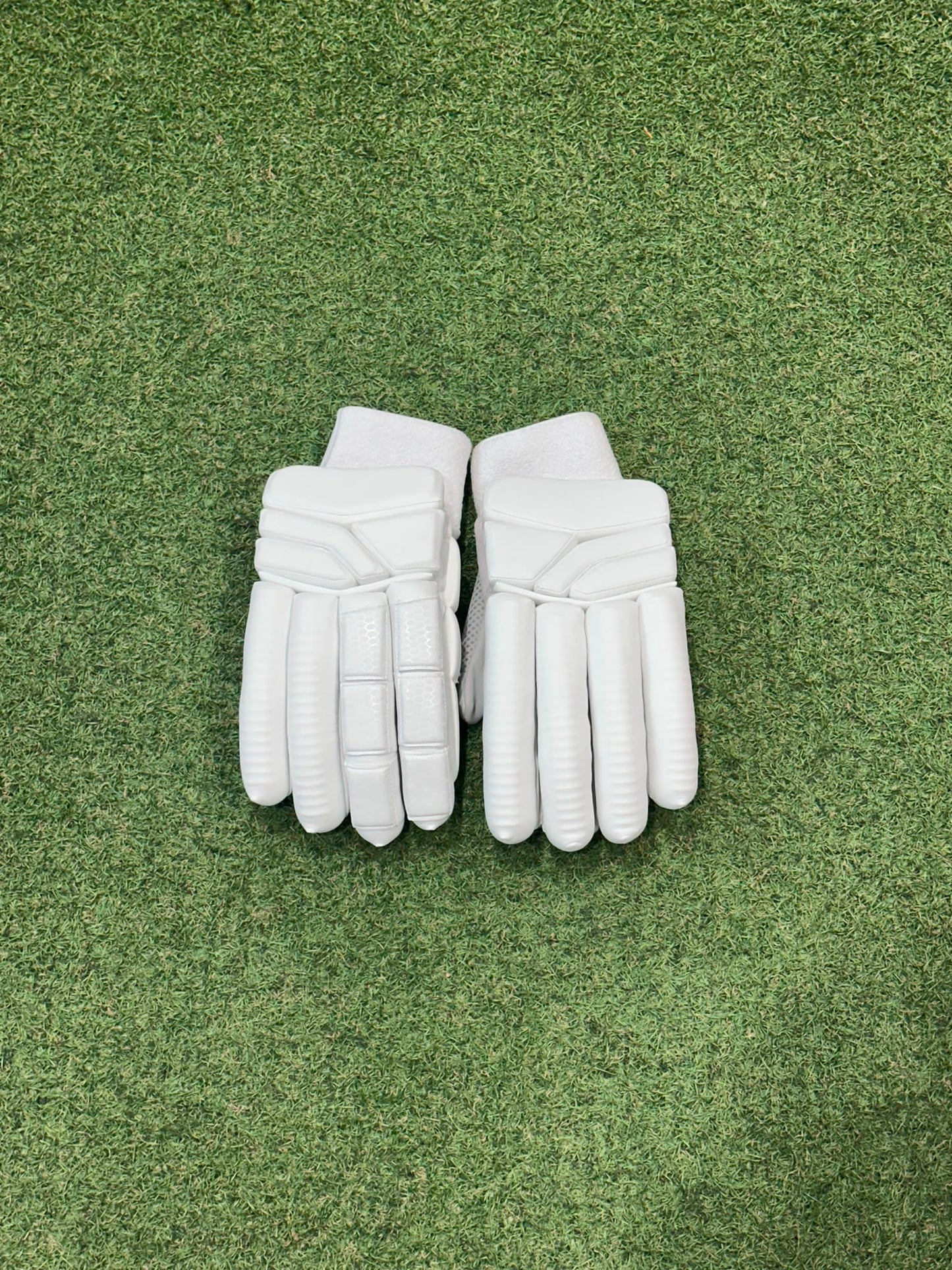 Unbranded LE Batting Gloves