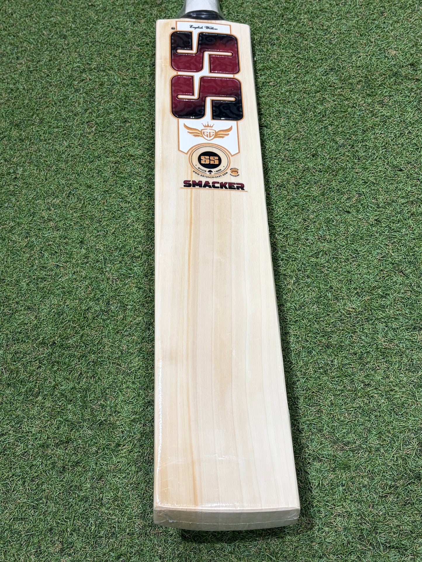 SS Smacker Harrow Junior Cricket Bat (2lb 5oz)